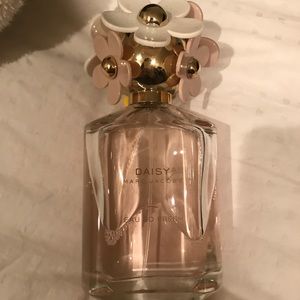 Marc jacobs daisy eau so fresh